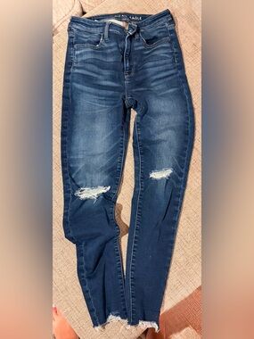 American Eagle Outfitters Dark Blue Distressed Skinny Jeans